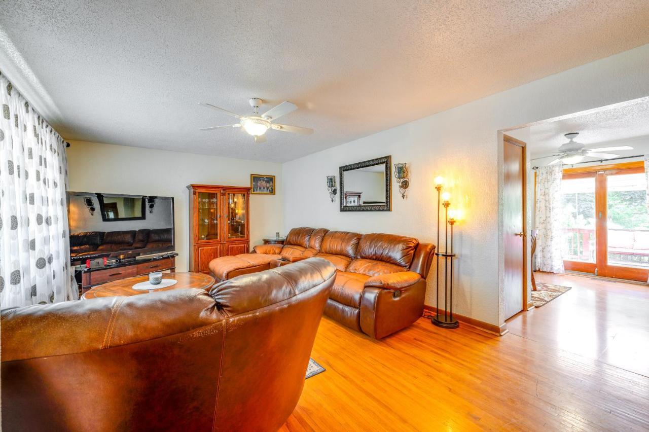 Pet-Friendly Waterloo Abode With Deck! Βίλα Εξωτερικό φωτογραφία