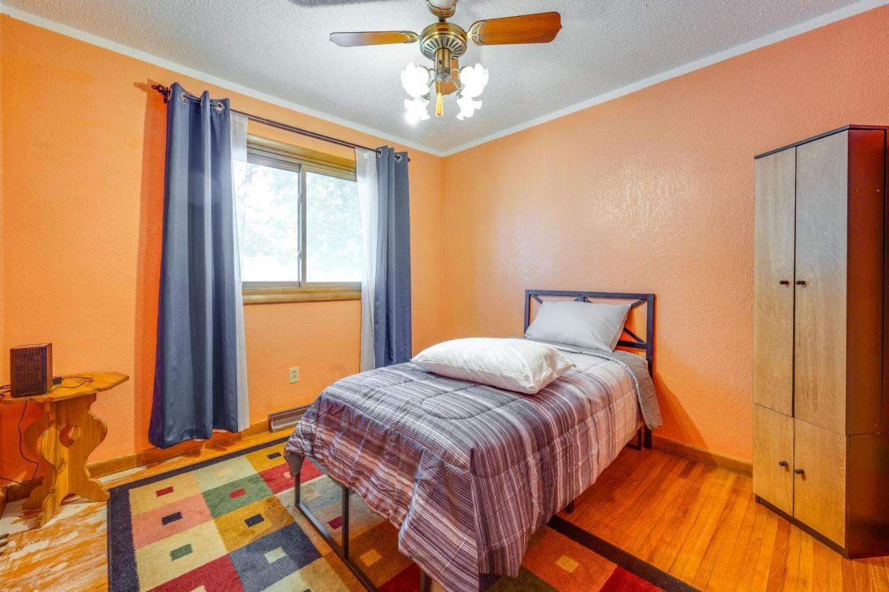 Pet-Friendly Waterloo Abode With Deck! Βίλα Εξωτερικό φωτογραφία