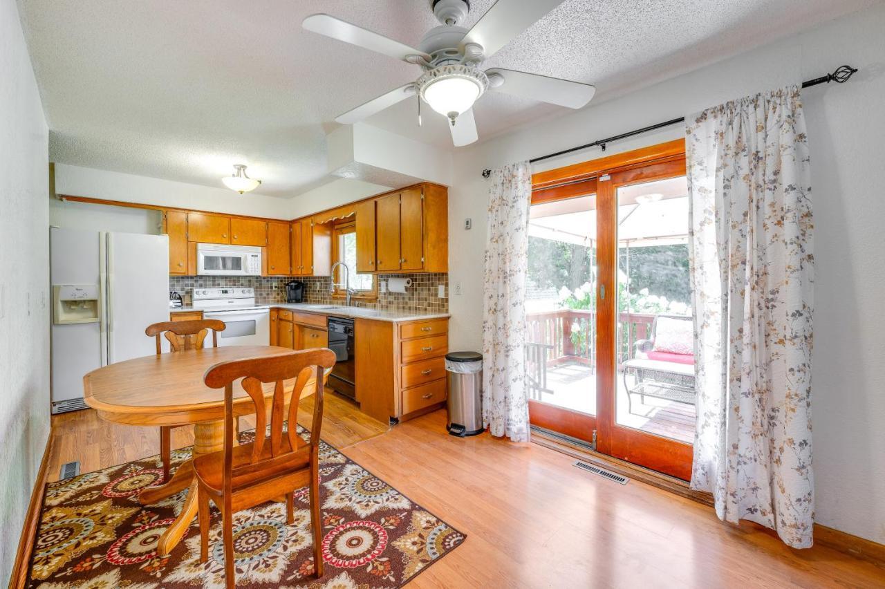 Pet-Friendly Waterloo Abode With Deck! Βίλα Εξωτερικό φωτογραφία